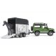 Land Rover Defender kombi lószállító pótkocsival és 1 lóval